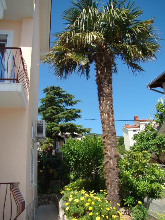 Apartments Melita Crikvenica Bagian luar foto